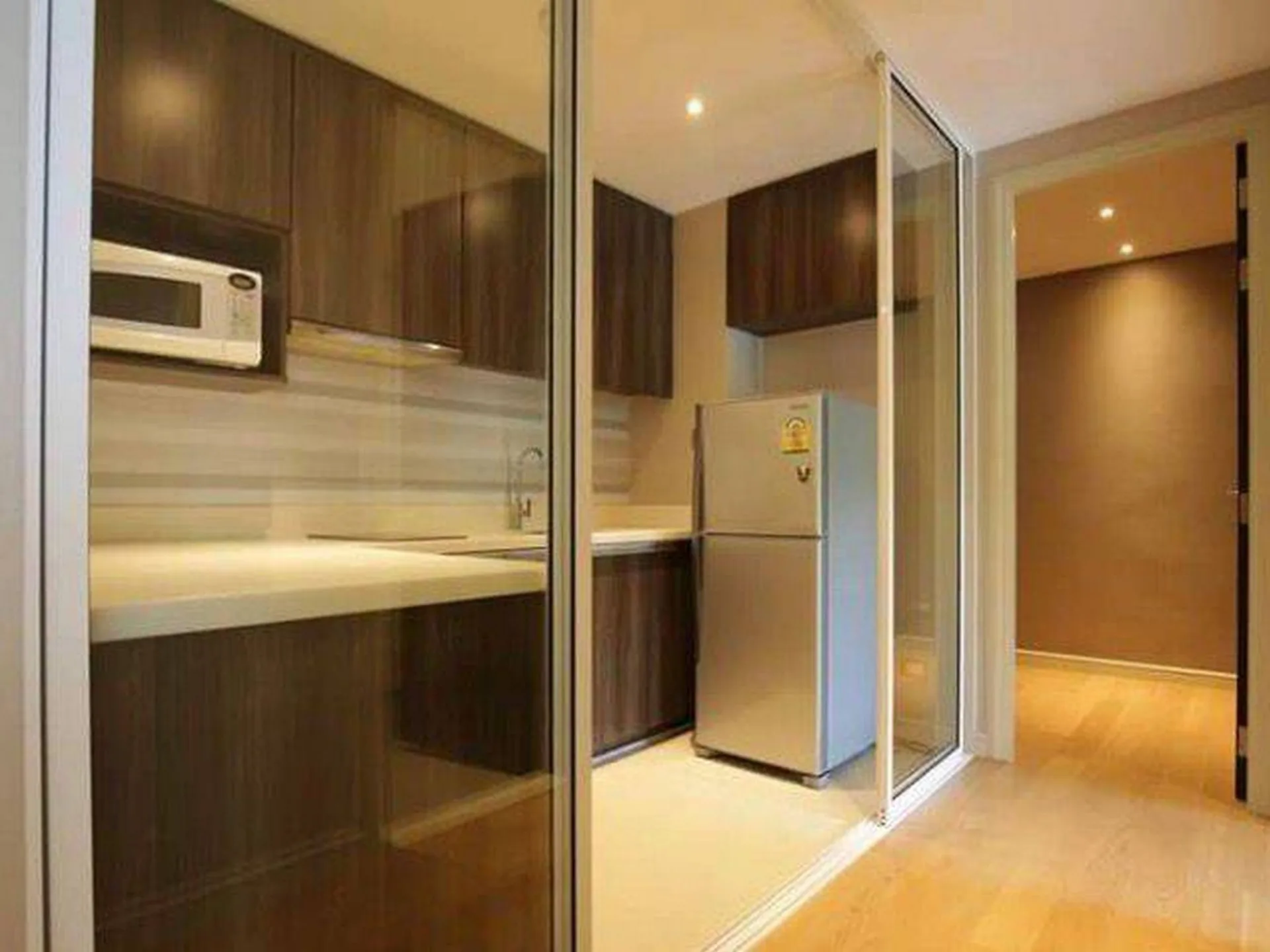 Property photos for Tidy Deluxe Sukhumvit 34