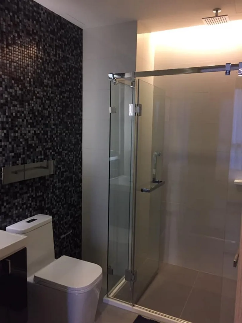 Property photos for The Room Sathorn - St.Louis