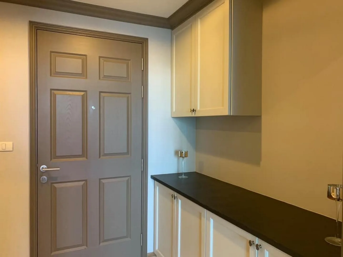 Property photos for The Reserve - Kasemsan 3