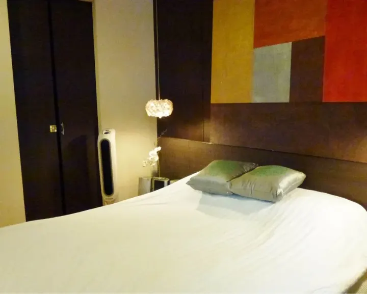 Property photos for Sky Villas Sathorn