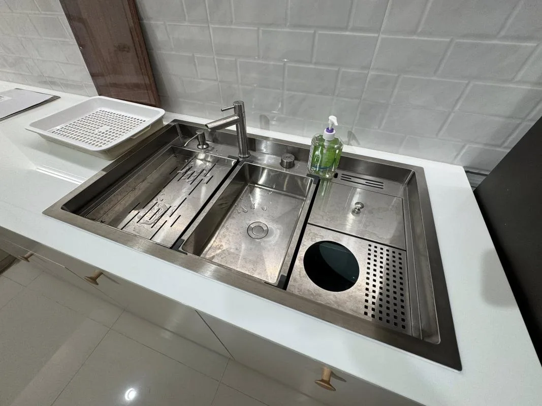 Property photos for Sun Palace Condominium