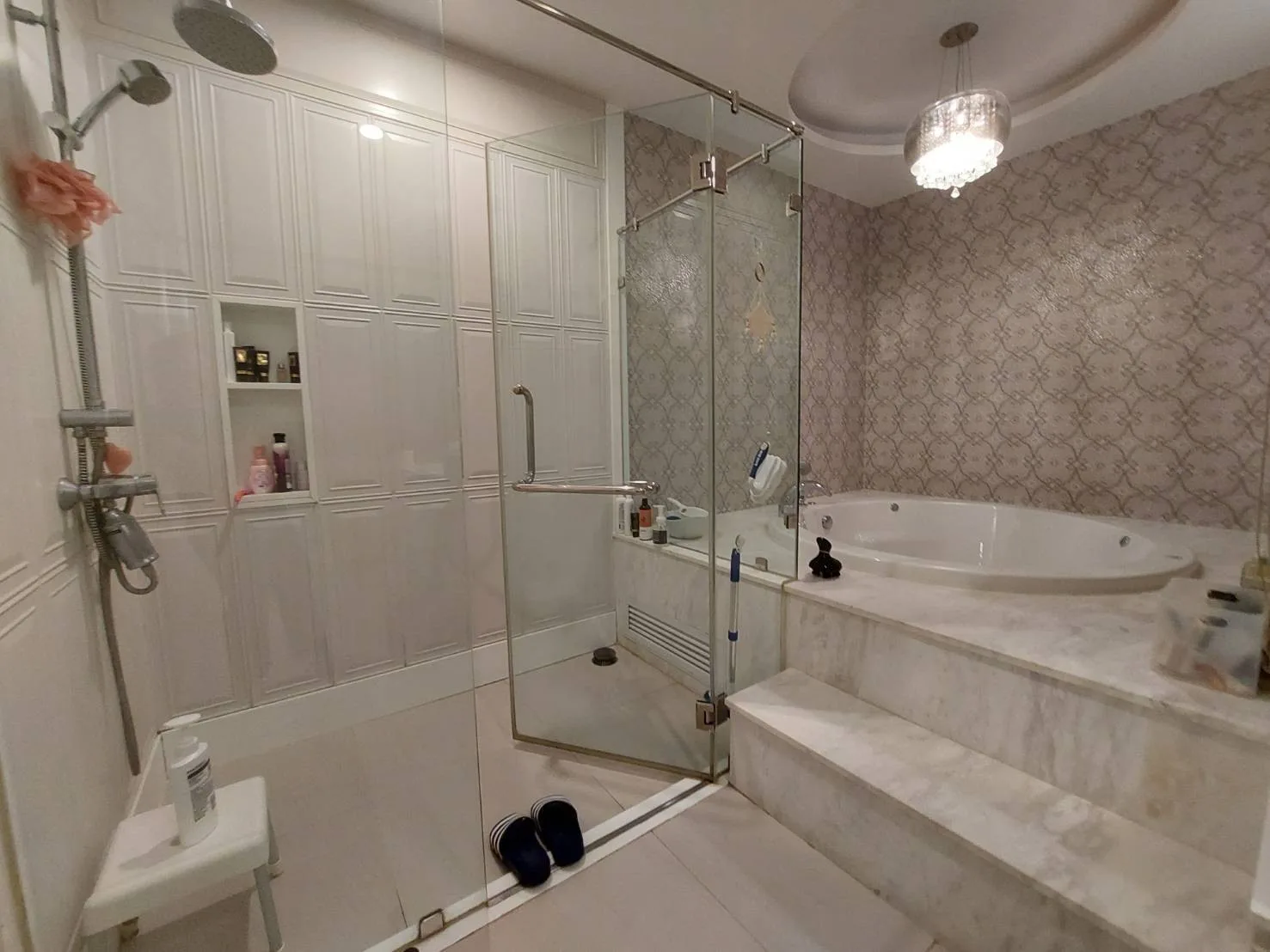 Property photos for Levara Residence