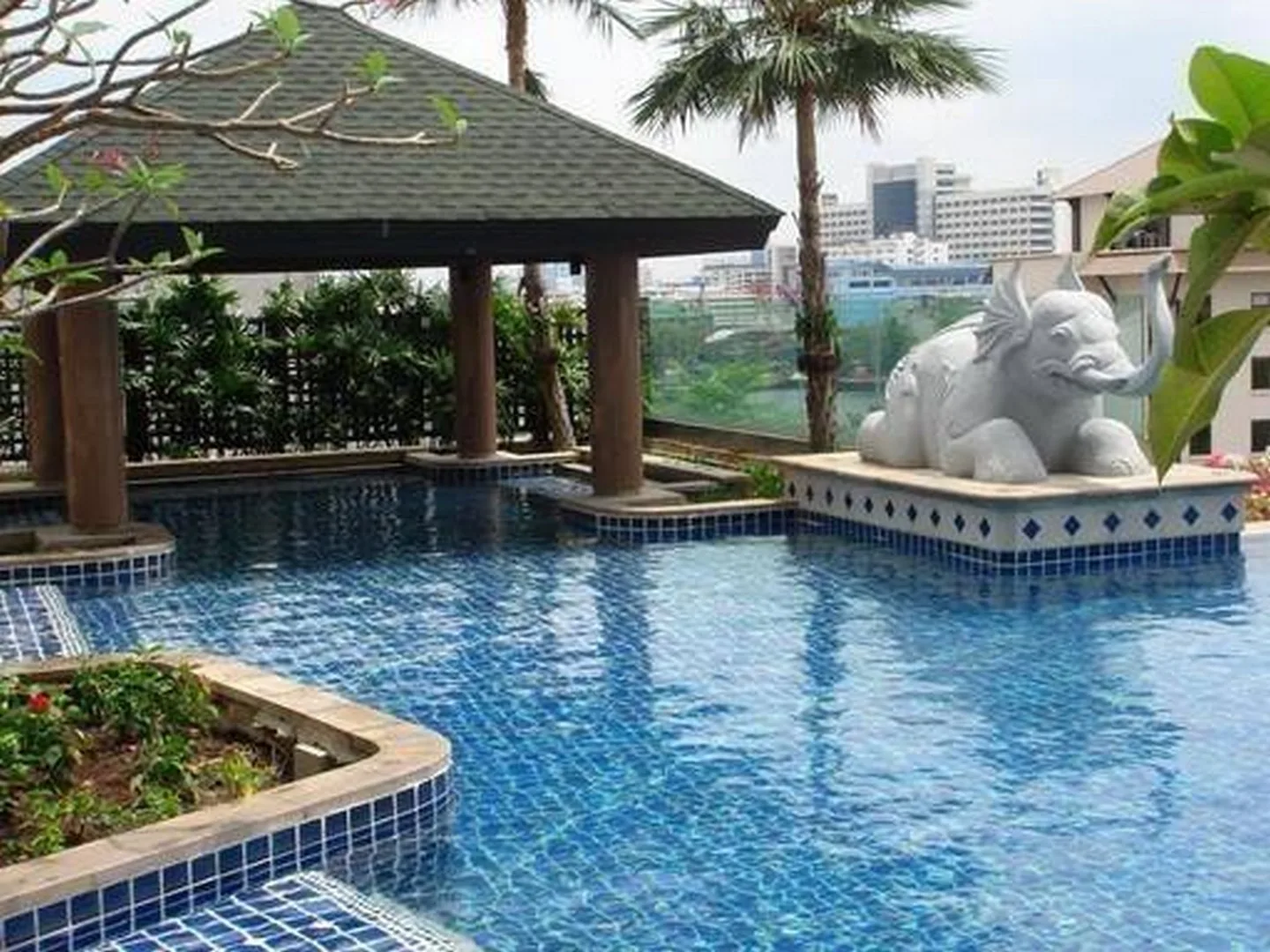 Property photos for Baan Sathorn Chaopraya
