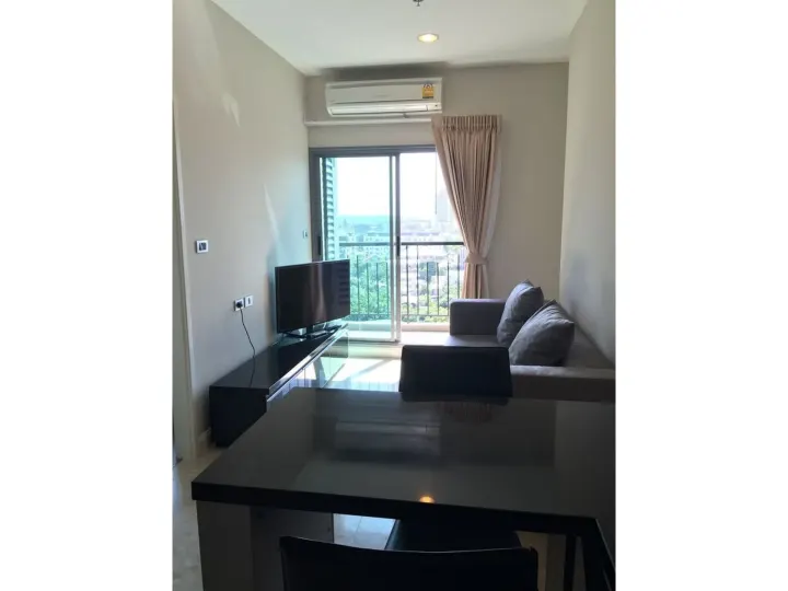 Property photos for The Crest Sukhumvit 34