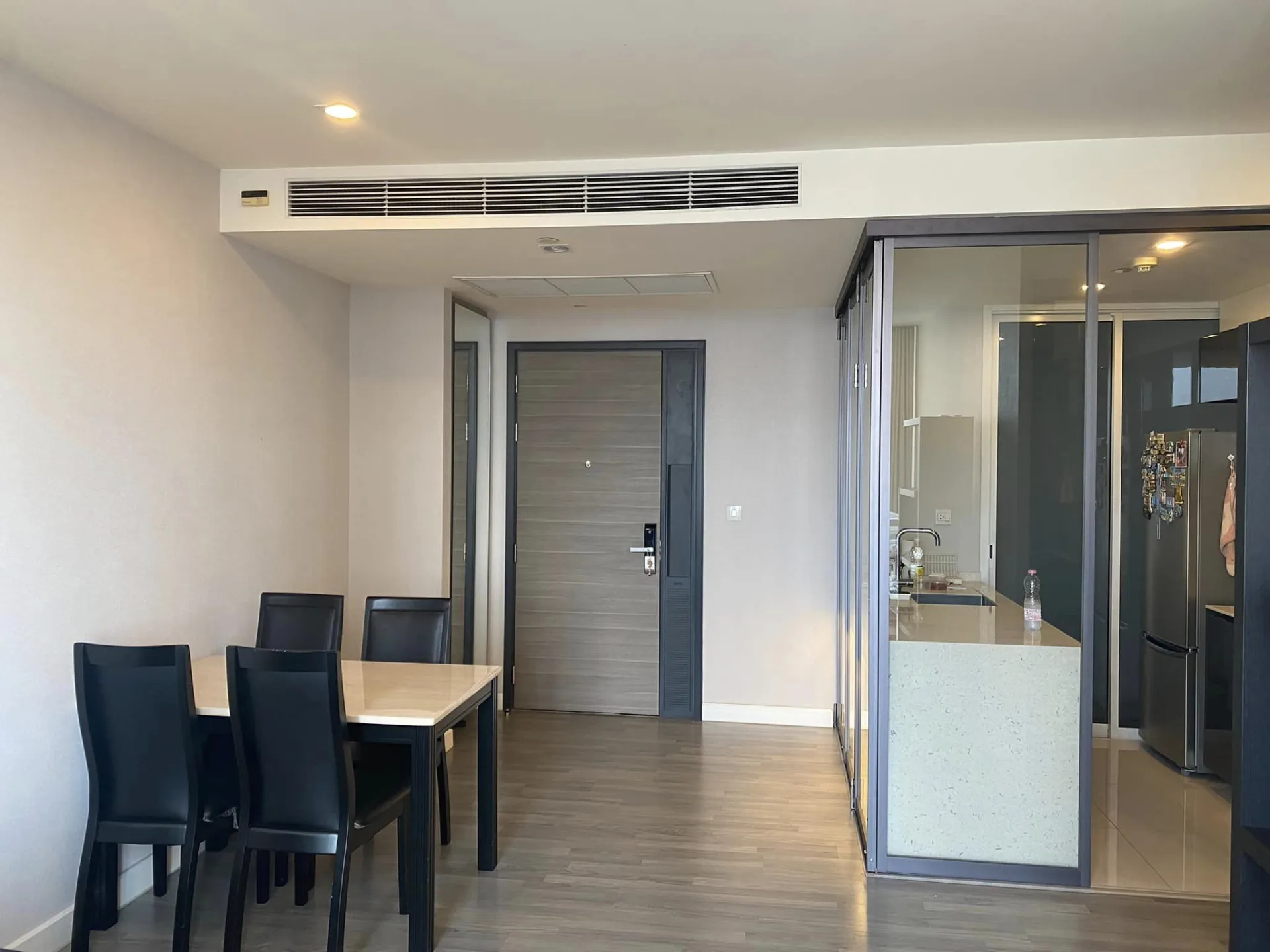 Property photos for The room Sathorn - TanonPun
