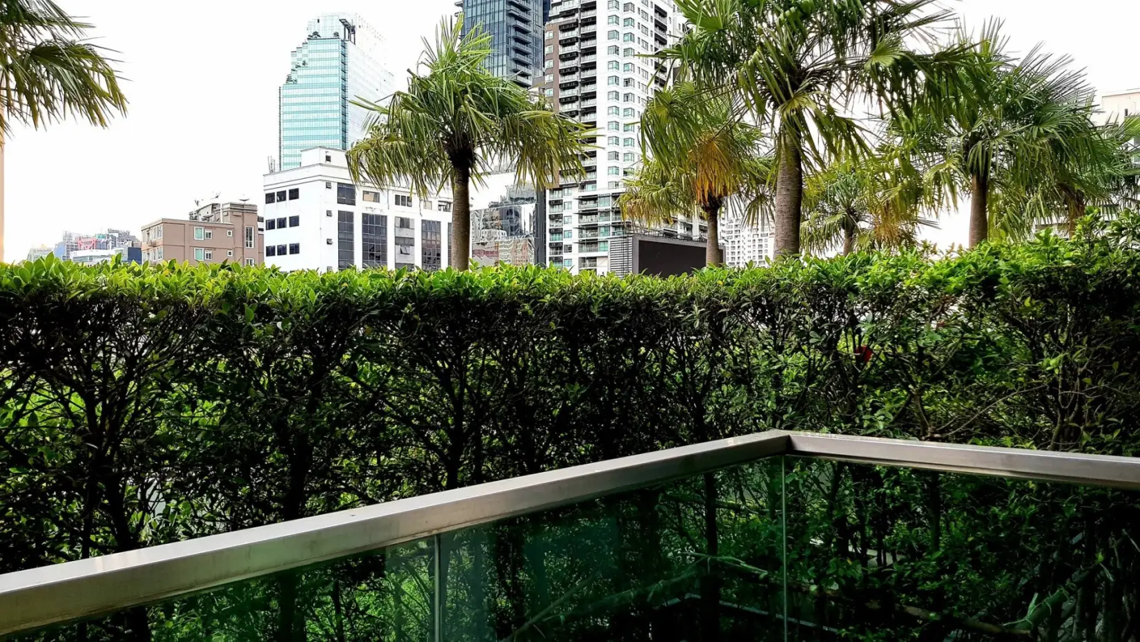 Property photos for The Address Sukhumvit 28