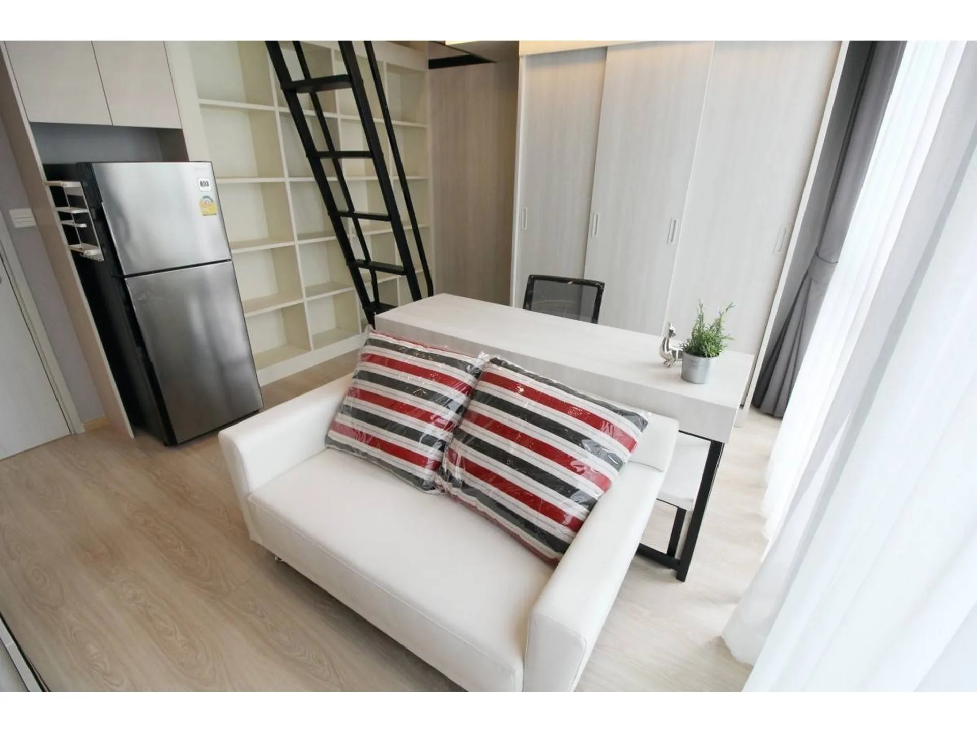 Property photos for Noble Revolve Ratchada 2