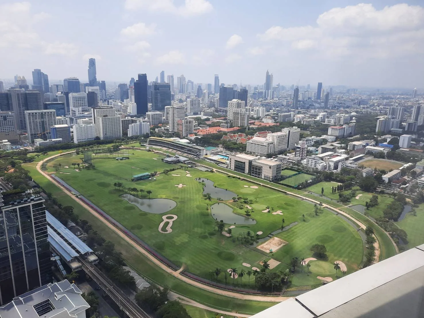 Property photos for Magnolias Ratchadamri Boulevard