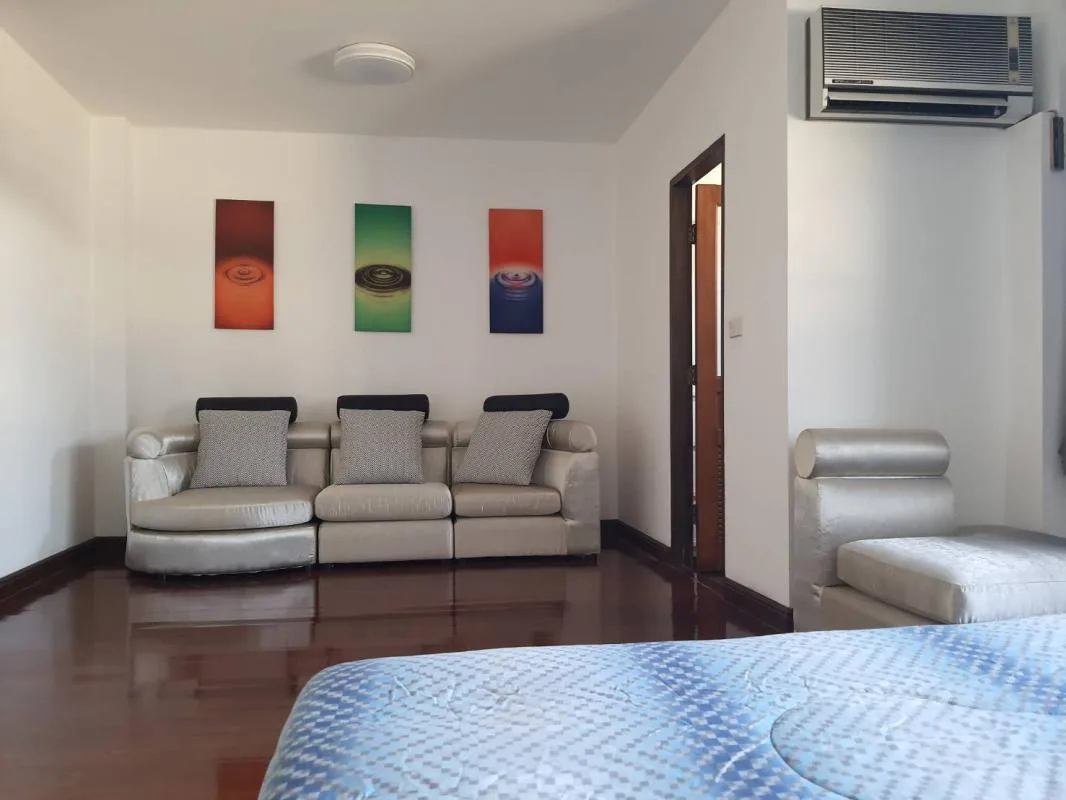 Property photos for Townhome Rama 4 Rd.