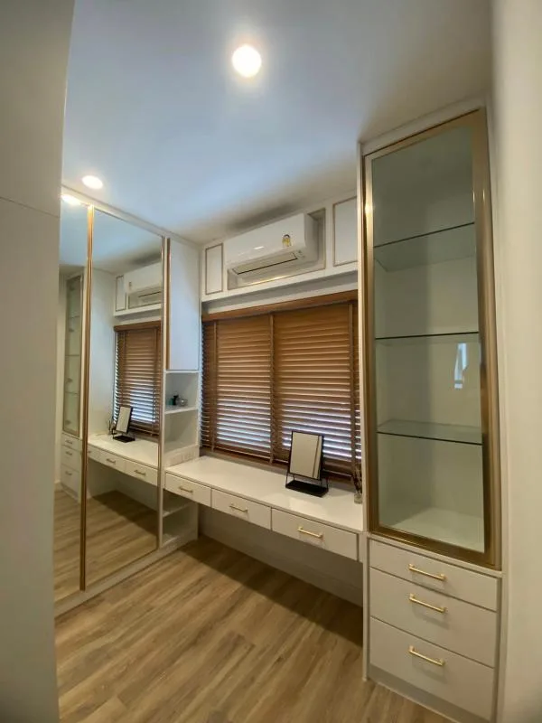 Property photos for Verve Rama 9