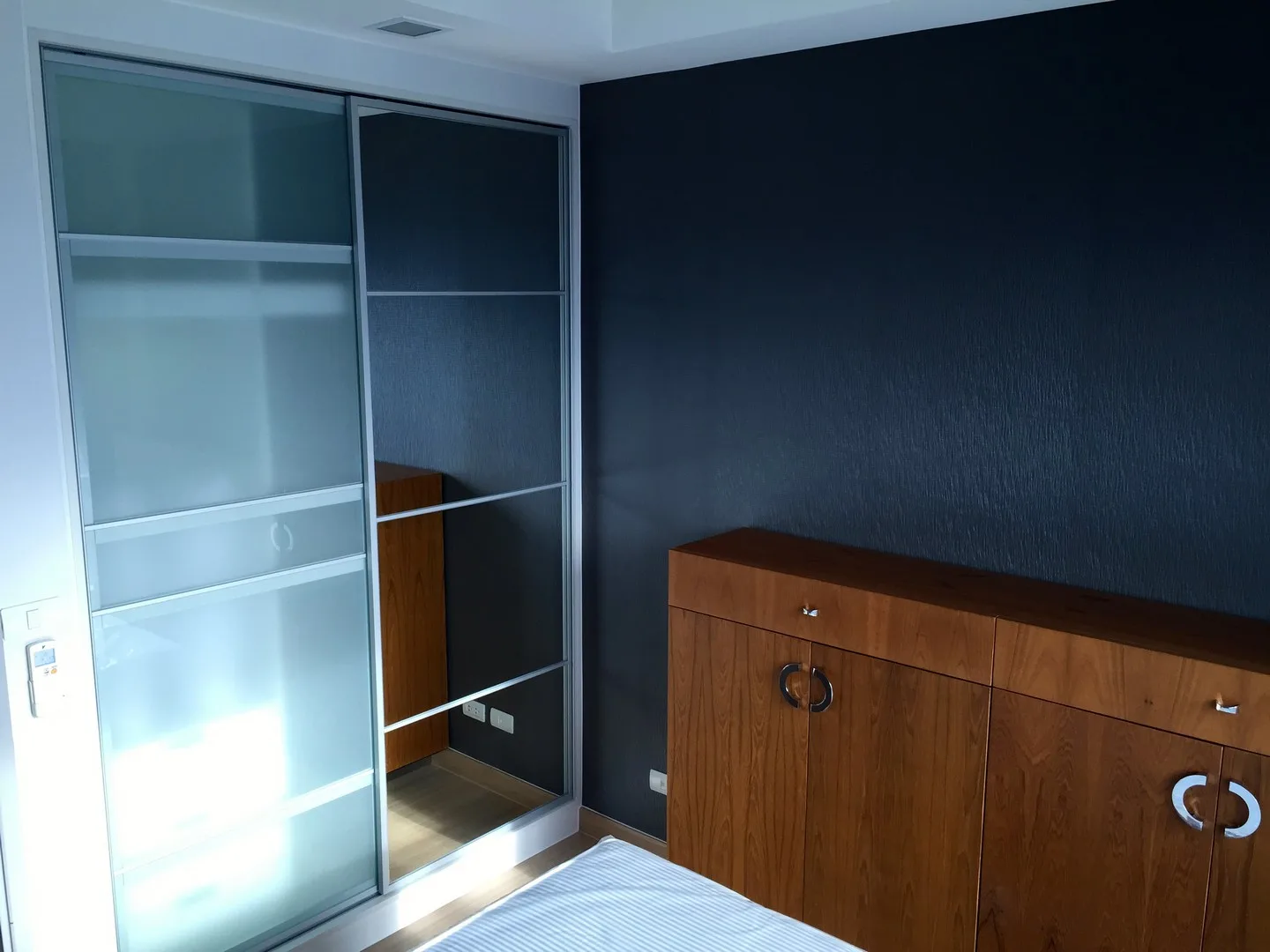 Property photos for Thru Thonglor