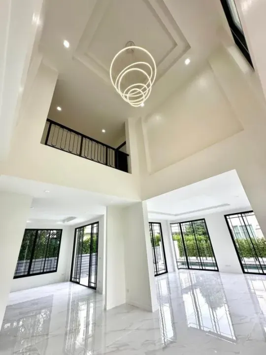 Property photos for Nusasiri Rama II