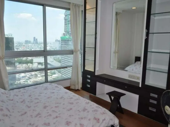 Property photos for Sathorn House