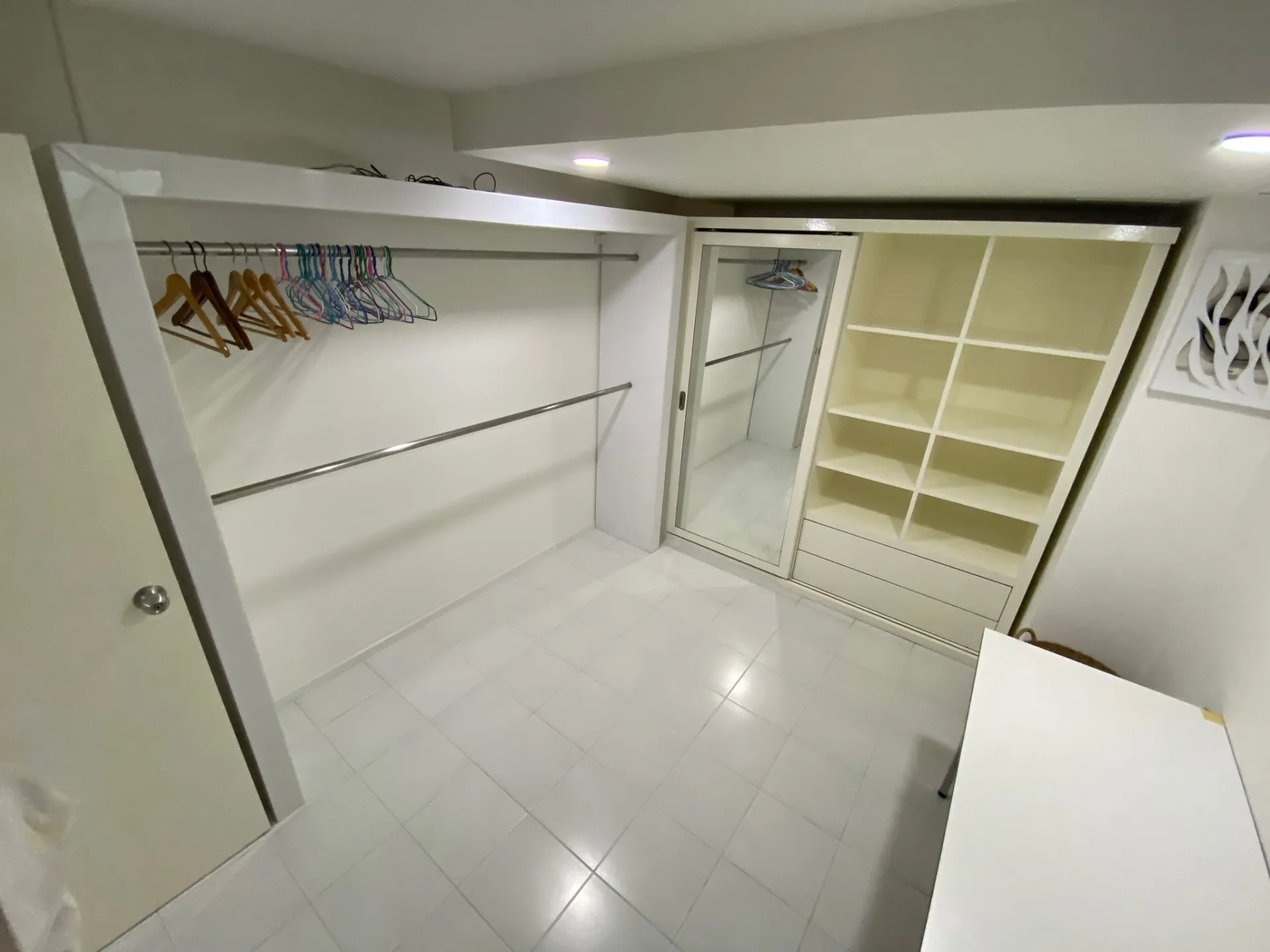 Property photos for Raintree Villa