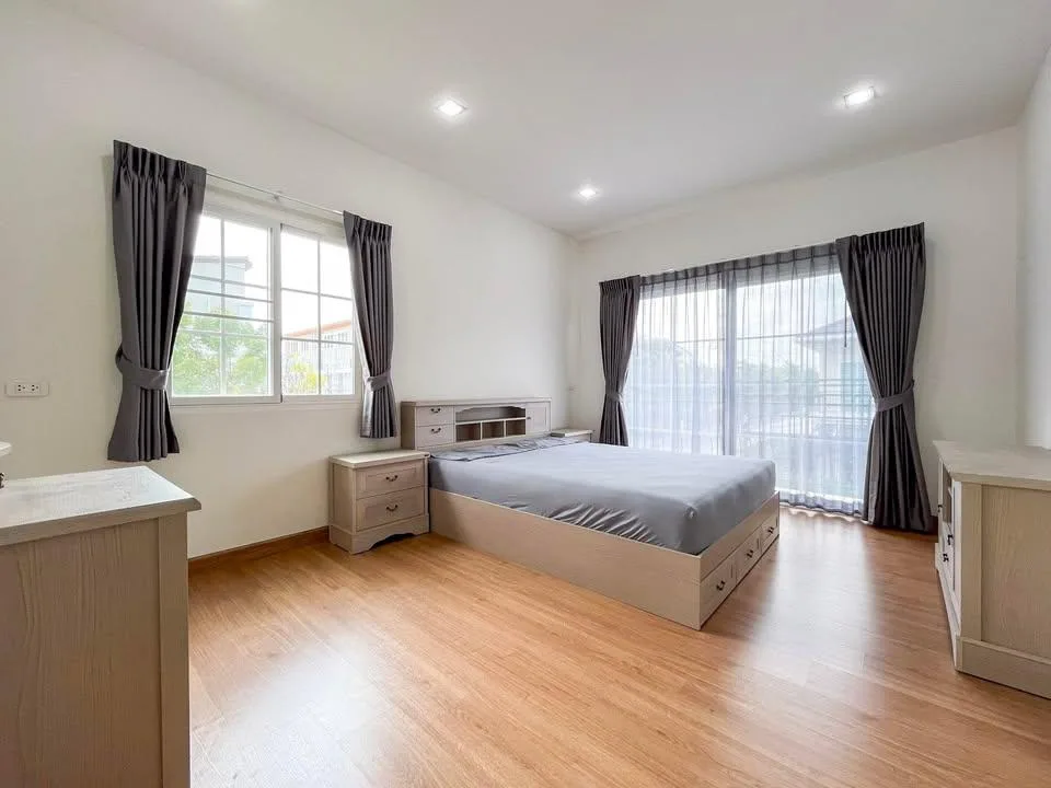 Property photos for Golden Neo Sathorn