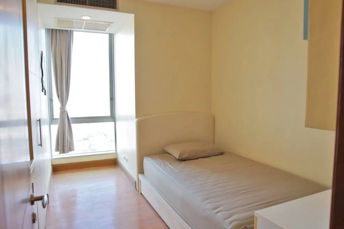 Property photos for Sky Villas Sathorn