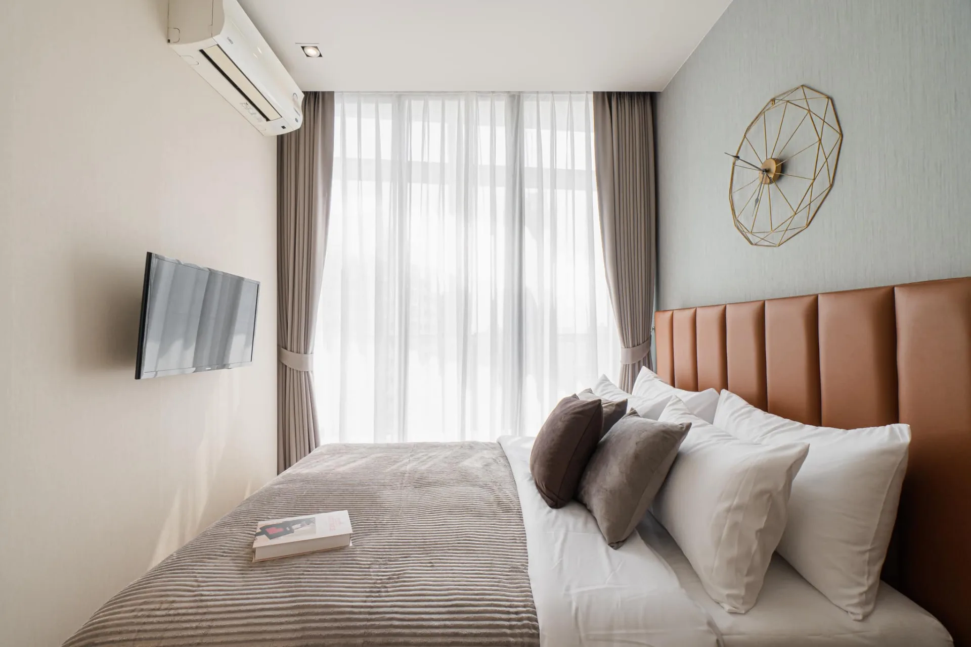 Property photos for Park Origin Phromphong
