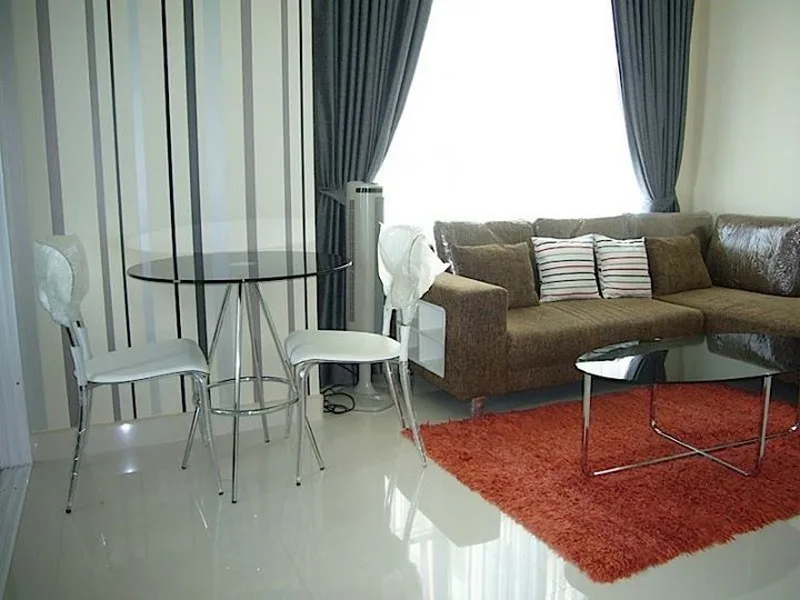 Property photos for Life Sukhumvit 65