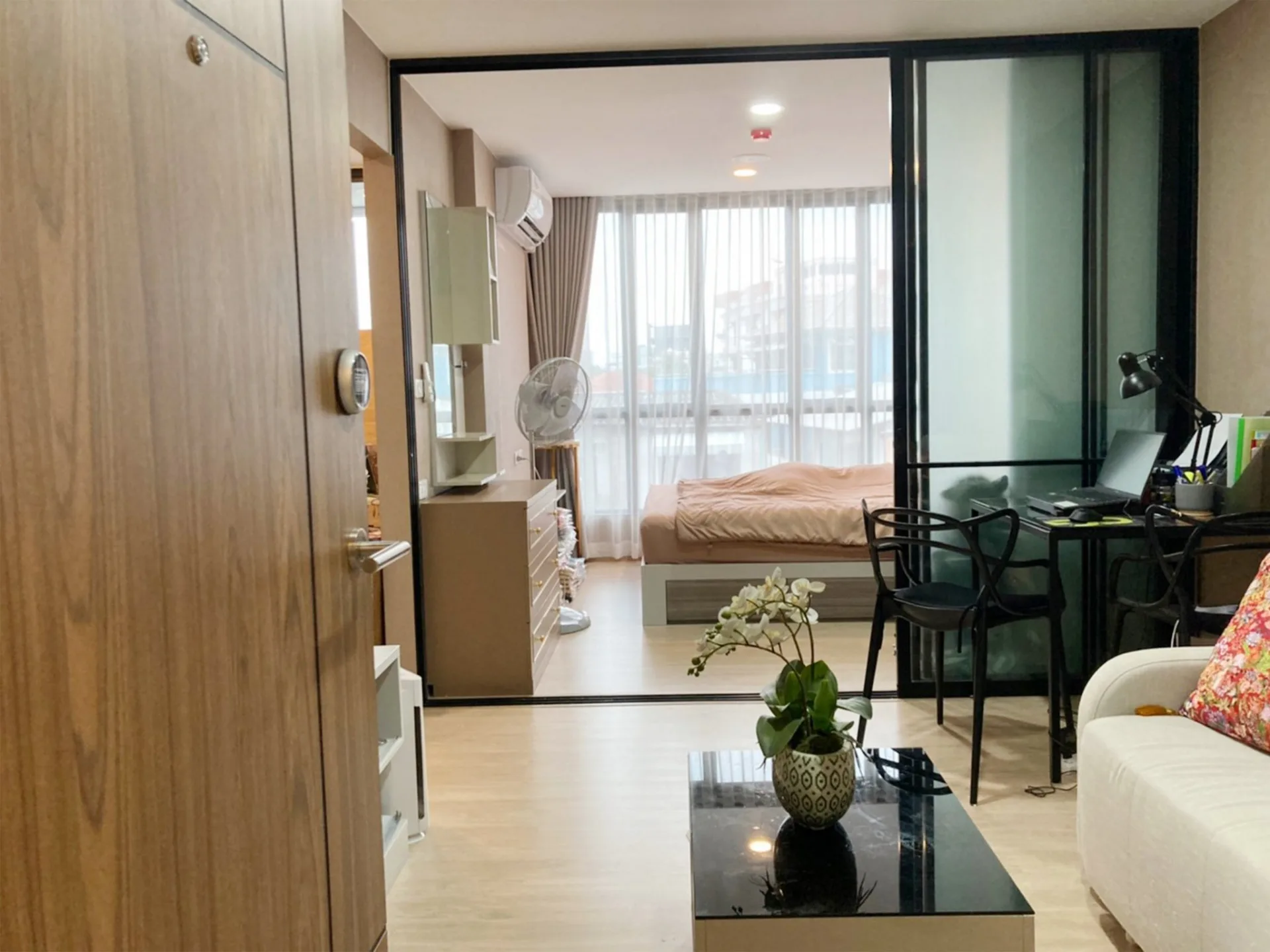 Property photos for The Cube Urban Sthorn - Chan