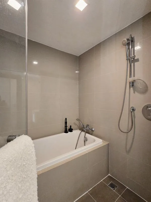 Property photos for Maestro 39