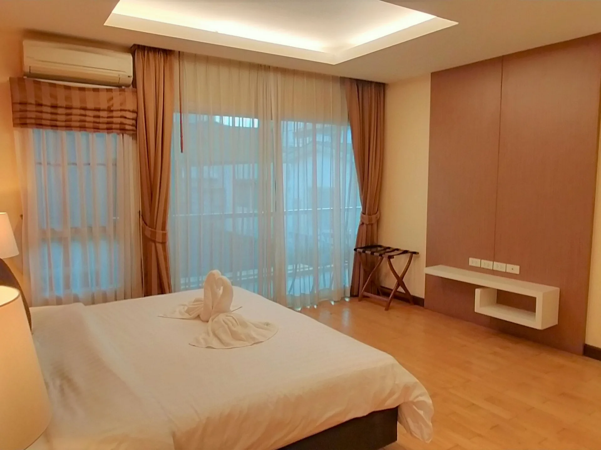Property photos for 42 Grand Residence