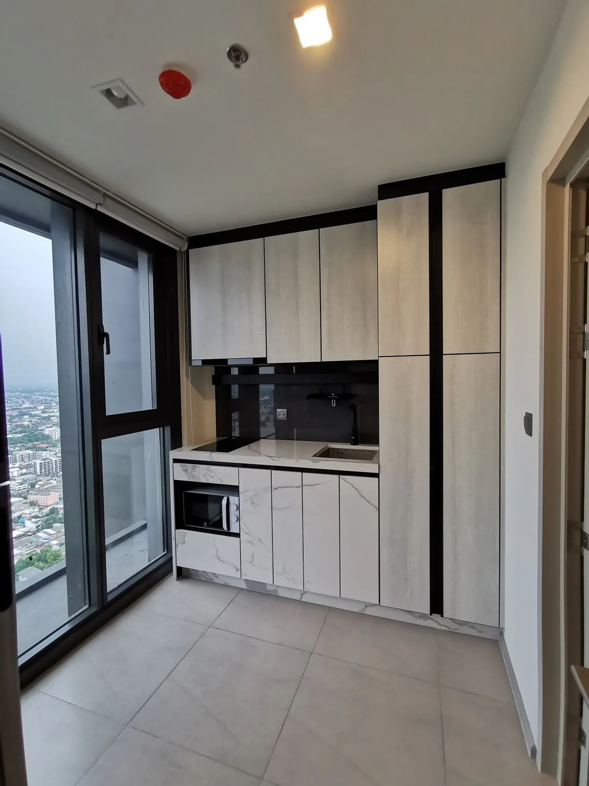 Property photos for The Line sukhumvit 101