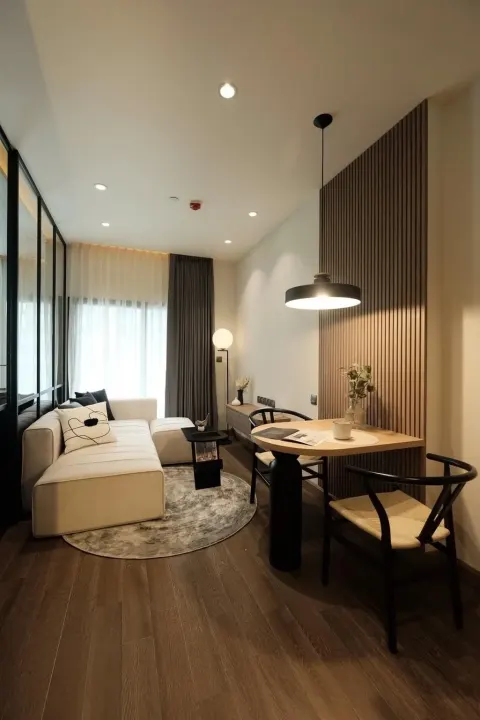 Property photos for MUNIQ Sukhumvit 23