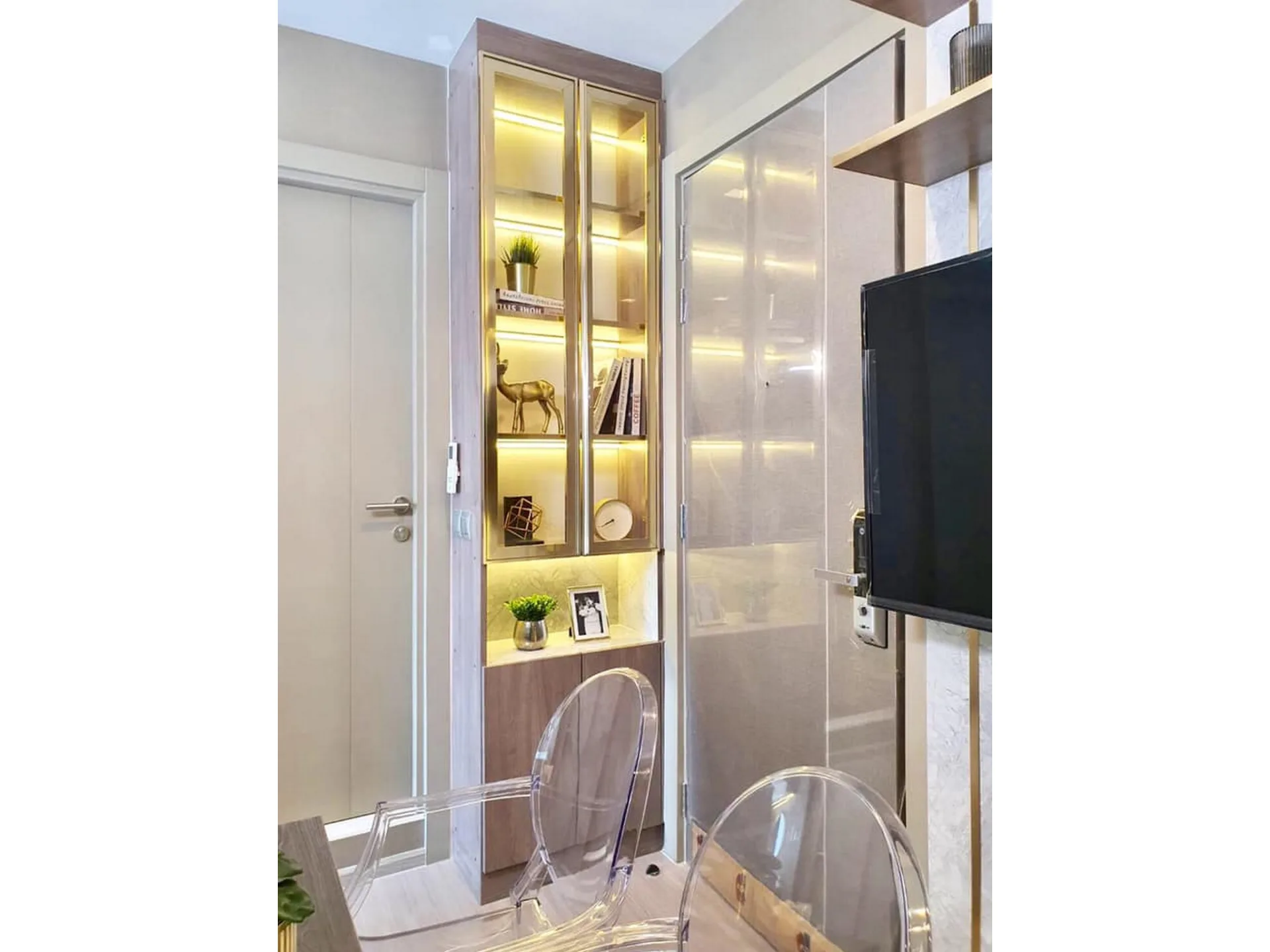 Property photos for Life Asoke
