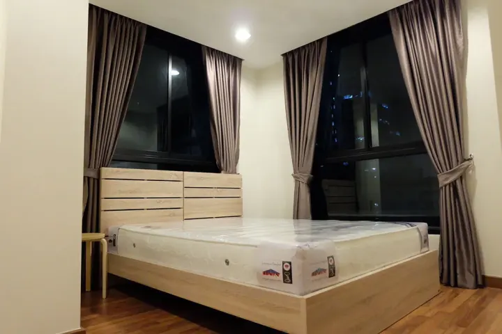 Property photos for Zenith Place Sukhumvit 42