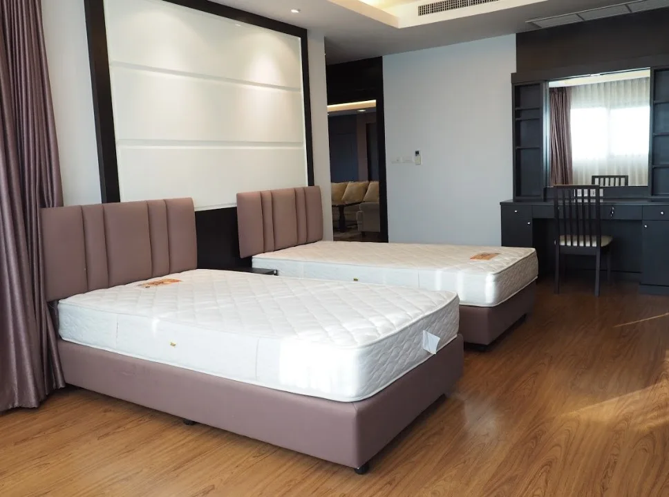 Property photos for Sathorn Gardens