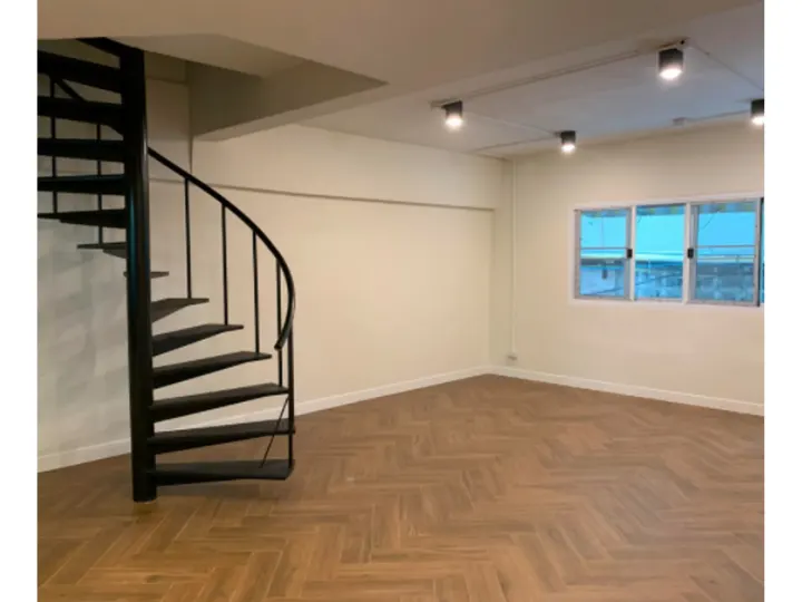 Property photos for Thonglor Tower
