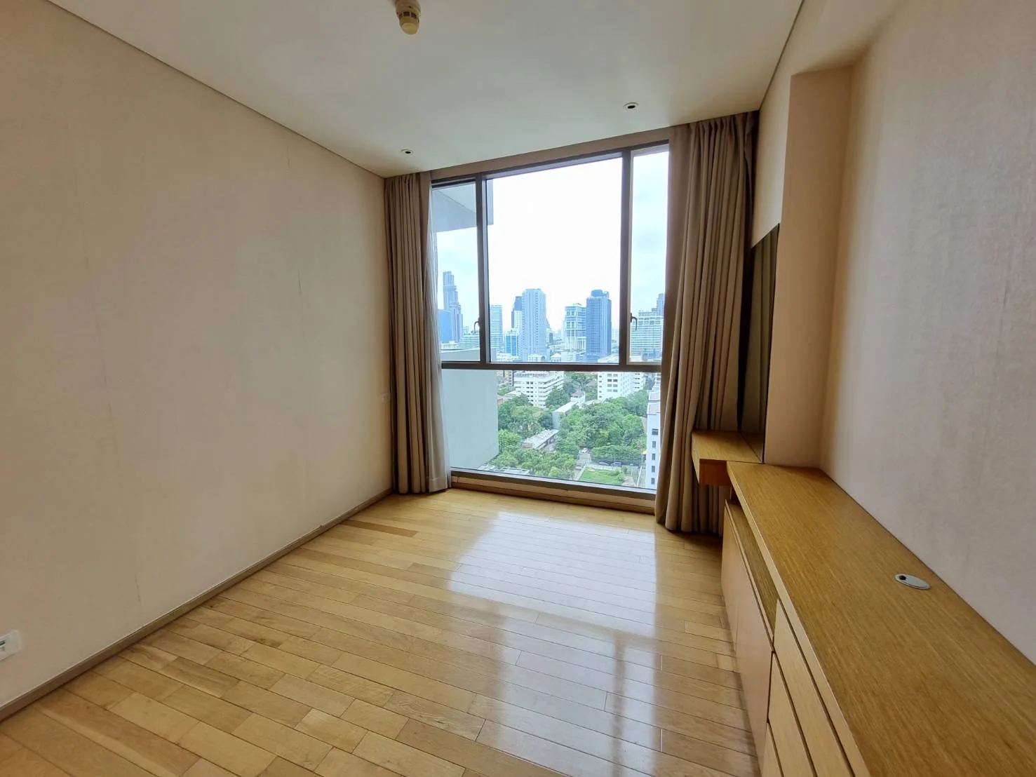 Property photos for Aequa Sukhumvit 49