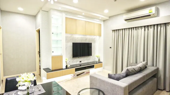 Property photos for The Crest Sukhumvit 34