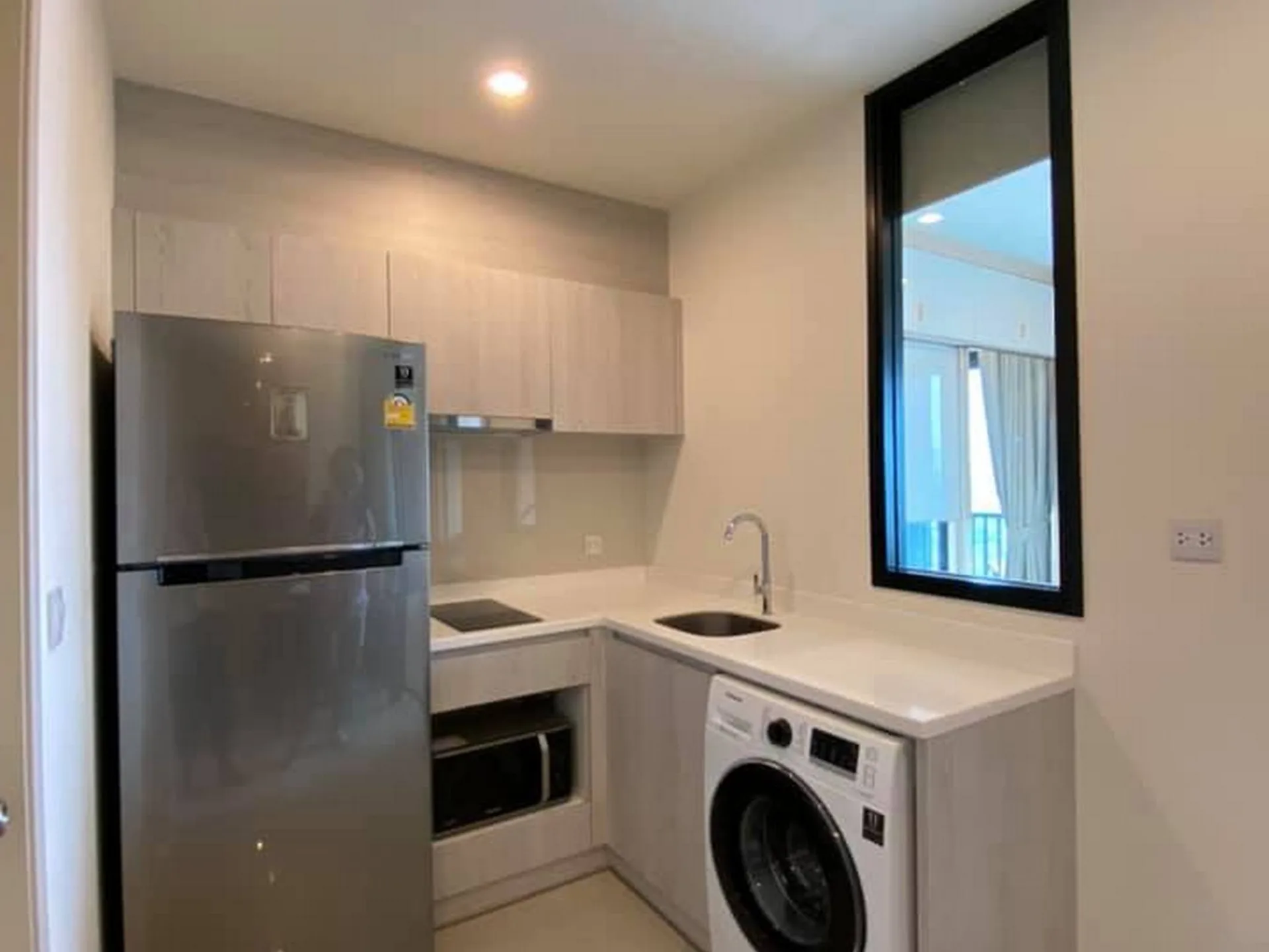 Property photos for LIFE Asoke - Rama 9