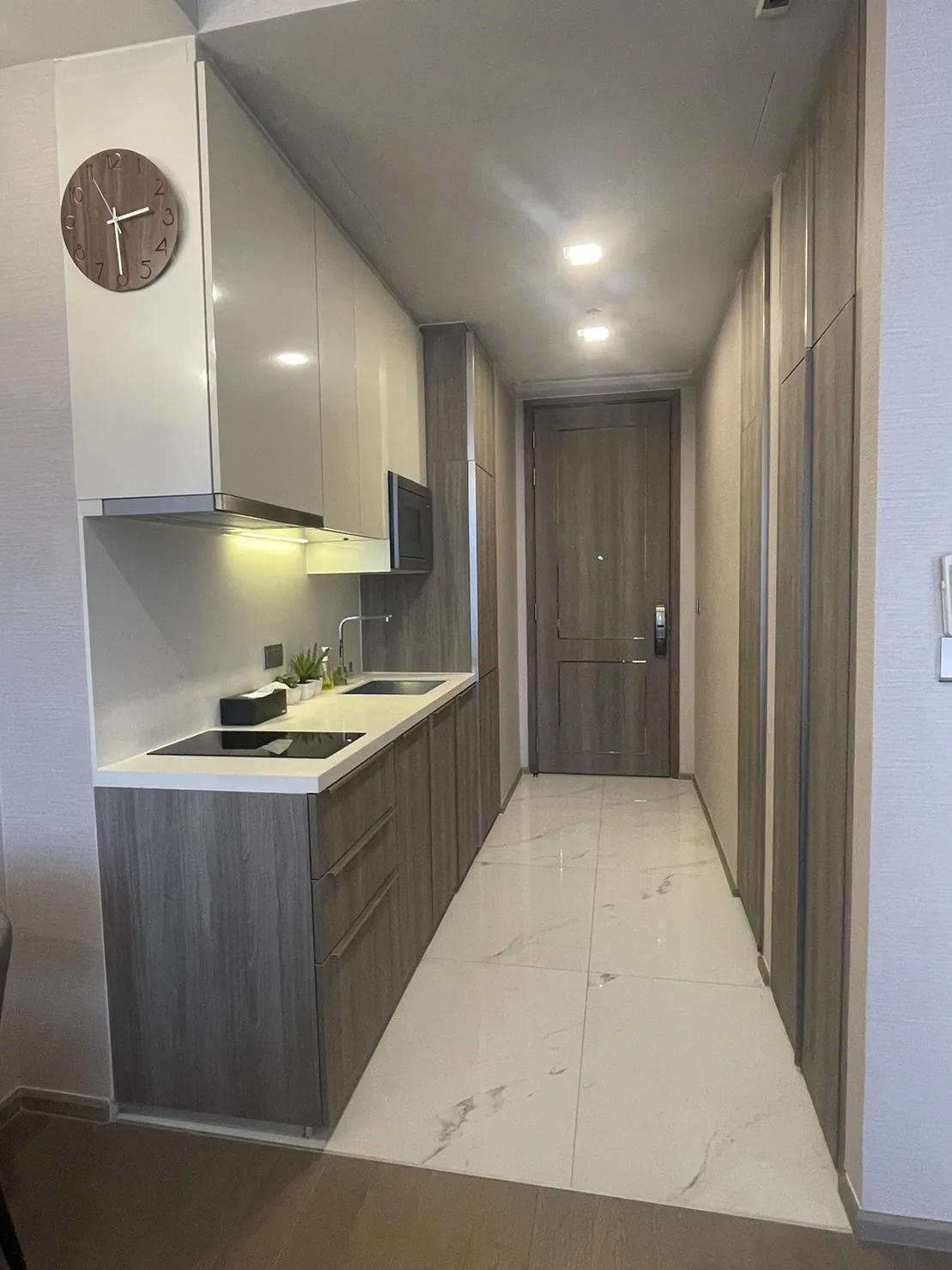 Property photos for Celes Asoke
