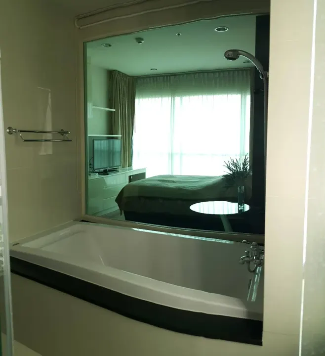 Property photos for The Address Chidlom