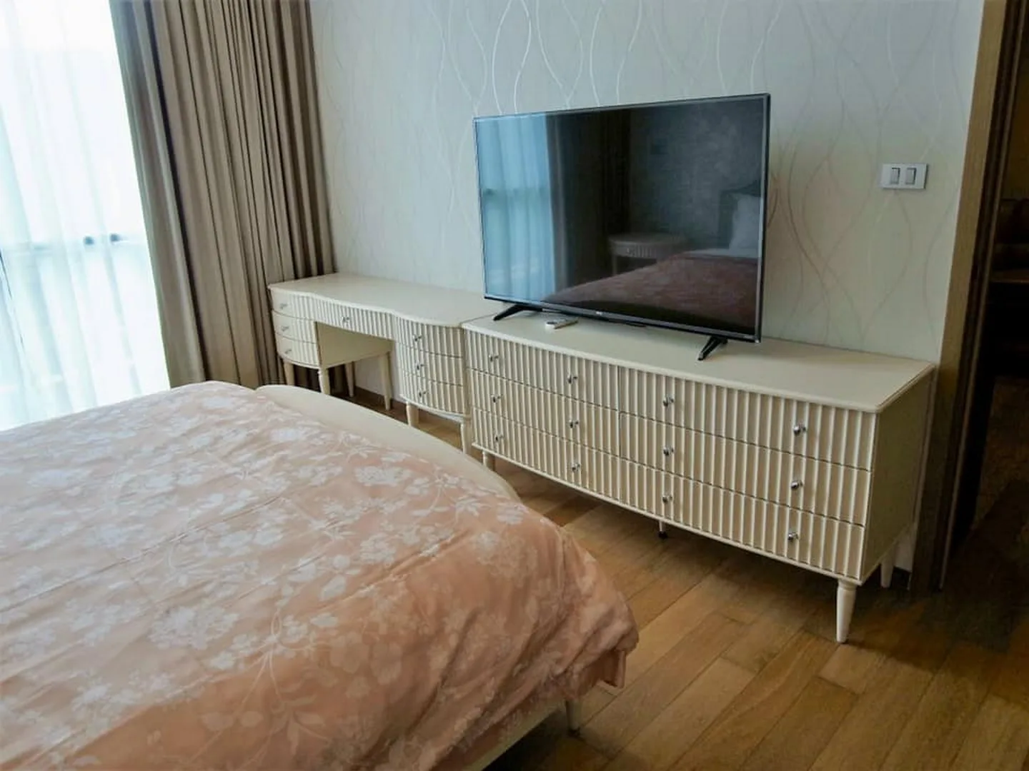 Property photos for Hyde Sukhumvit 13