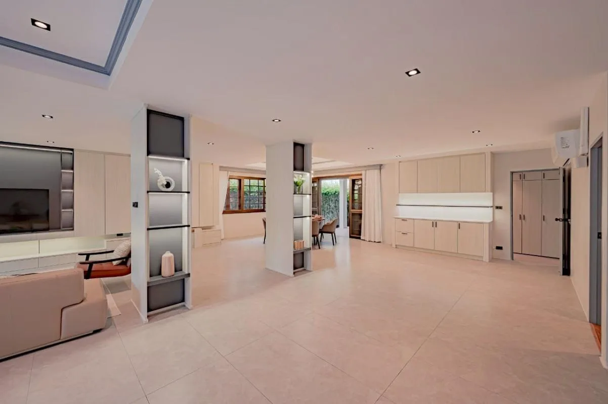 Property photos for Single House Suk. 101