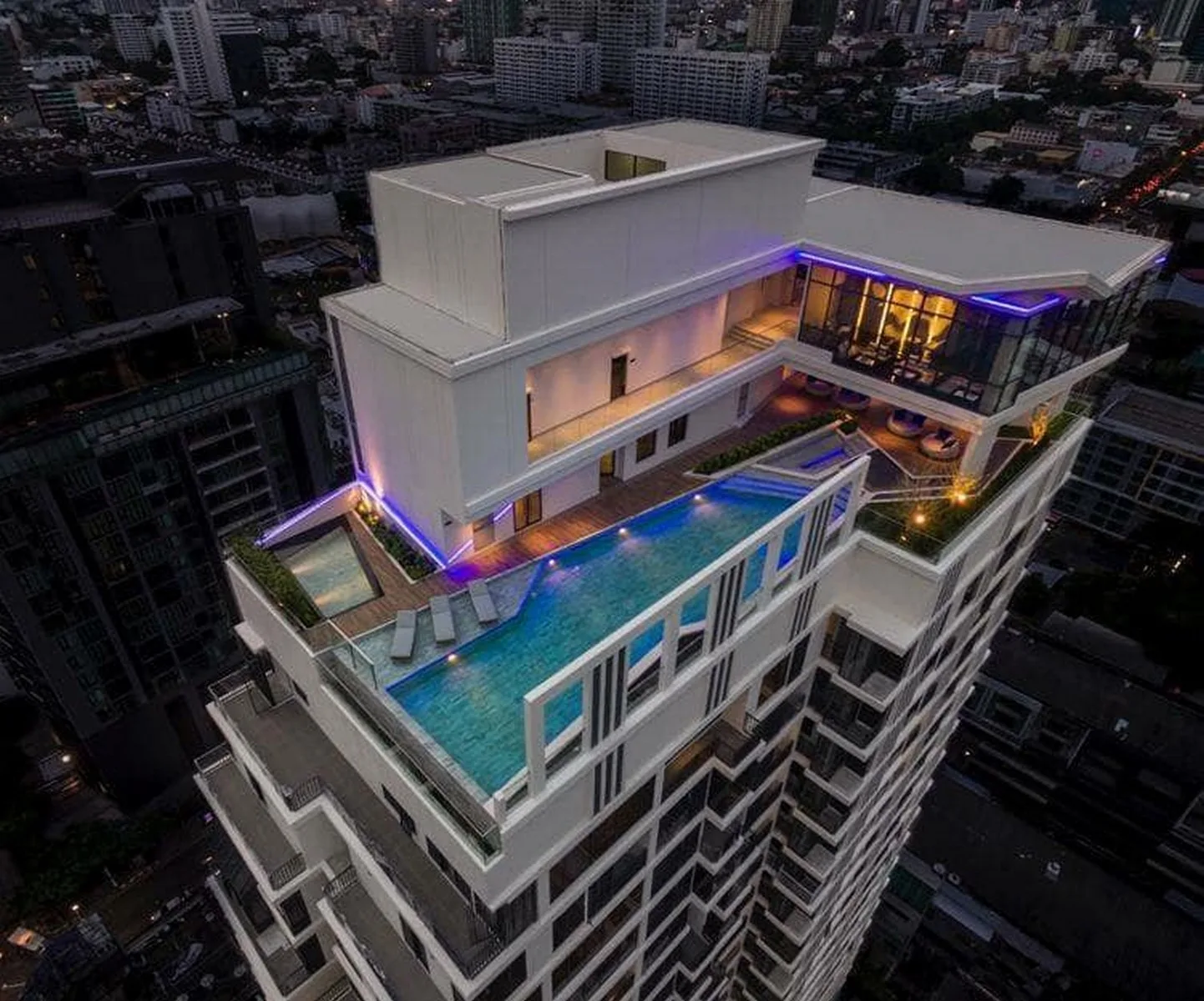 Property photos for M Thonglor 10