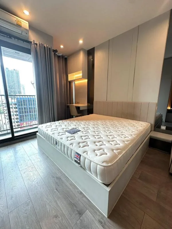 Property photos for Whizdom Avenue Ratchada - Ladprao
