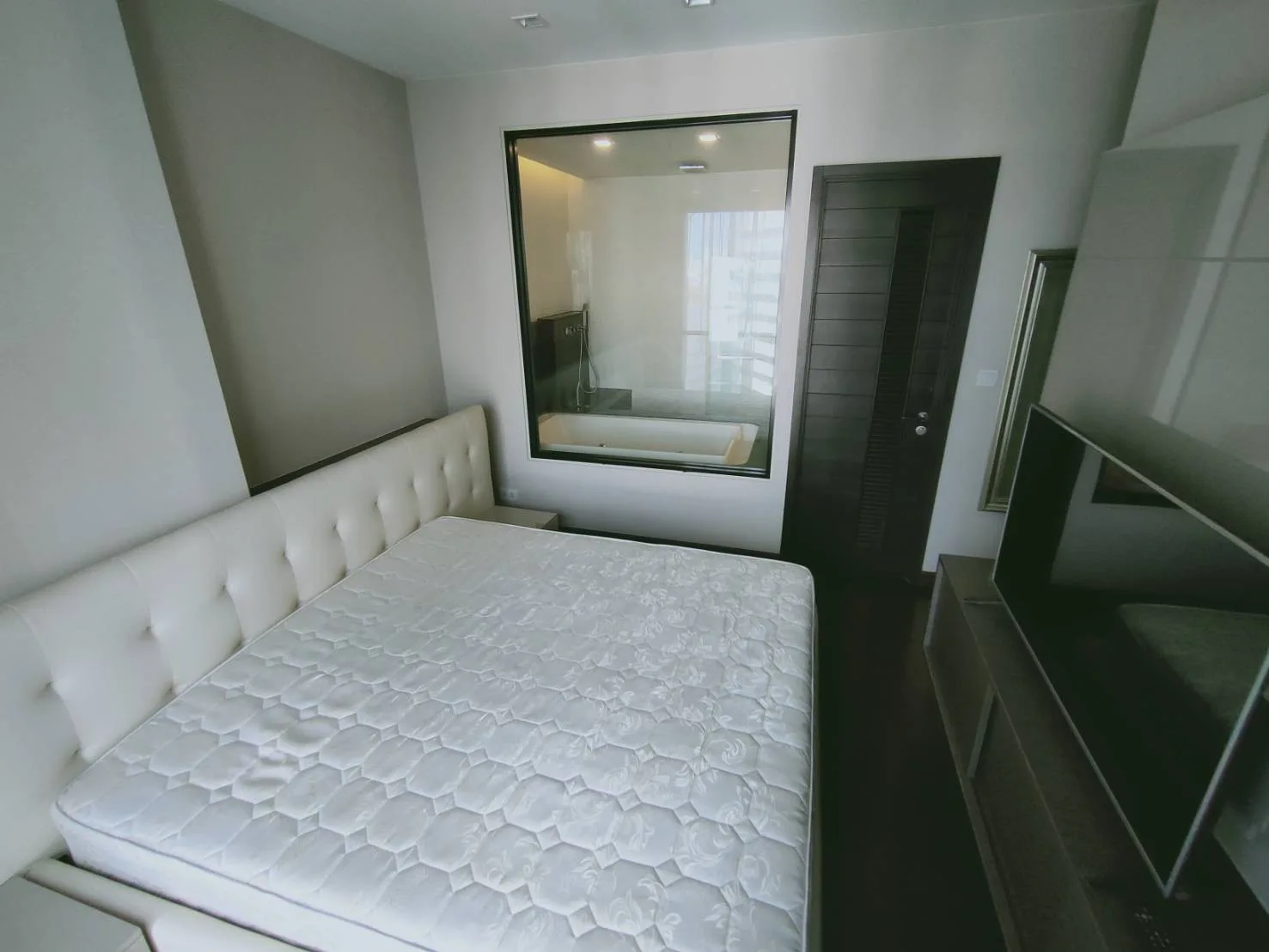 Property photos for Ivy Ampio