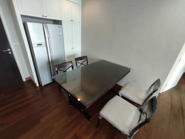 Property photos for Ivy Thonglor