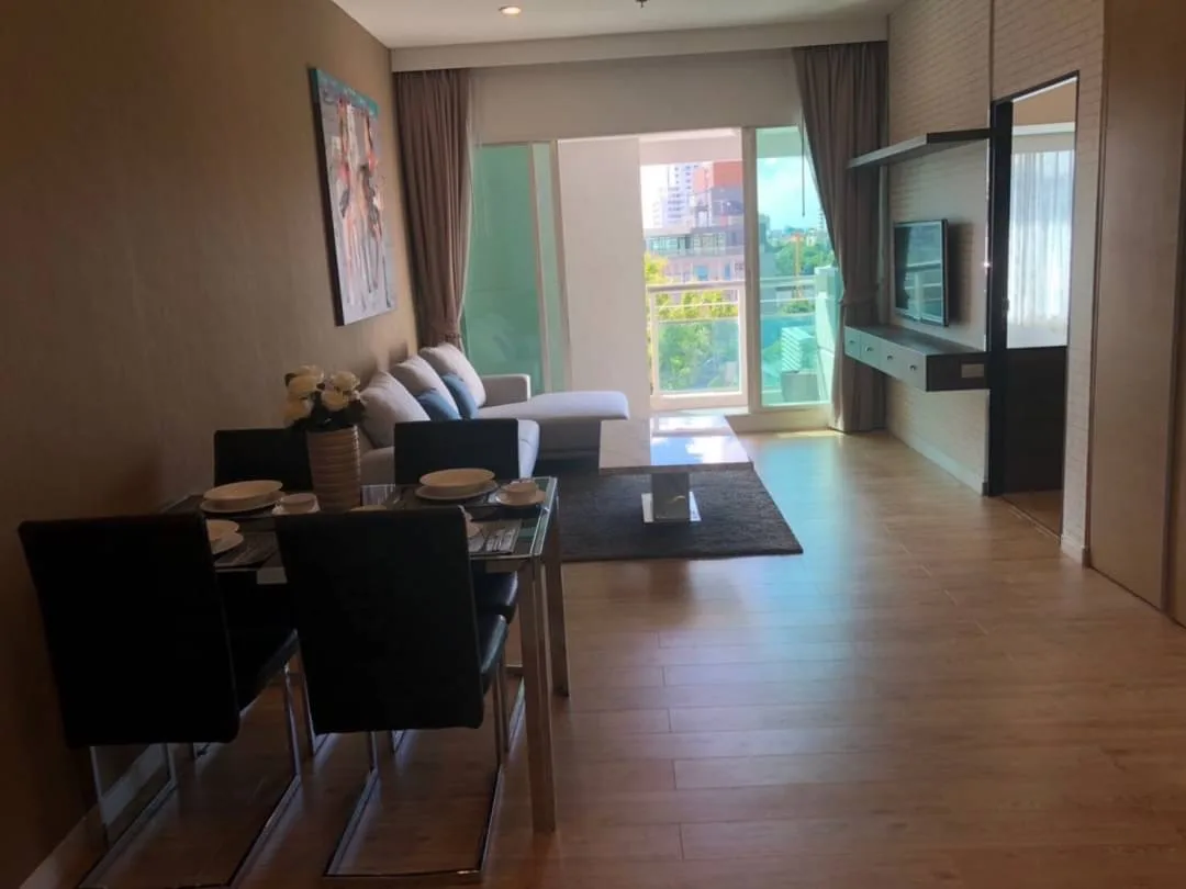 Property photos for Eight Thonglor Residence