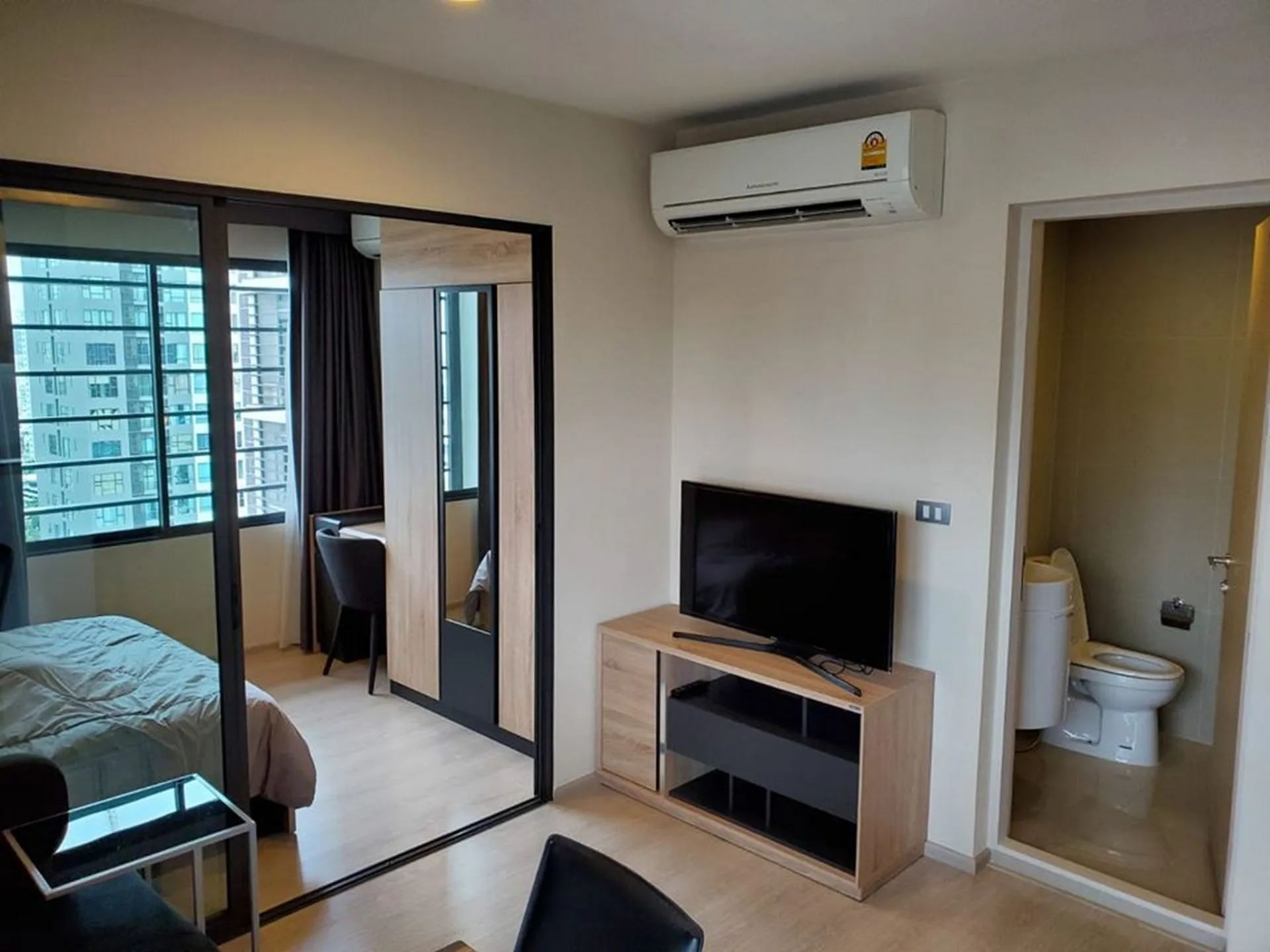 Property photos for Rhythm Asoke 2