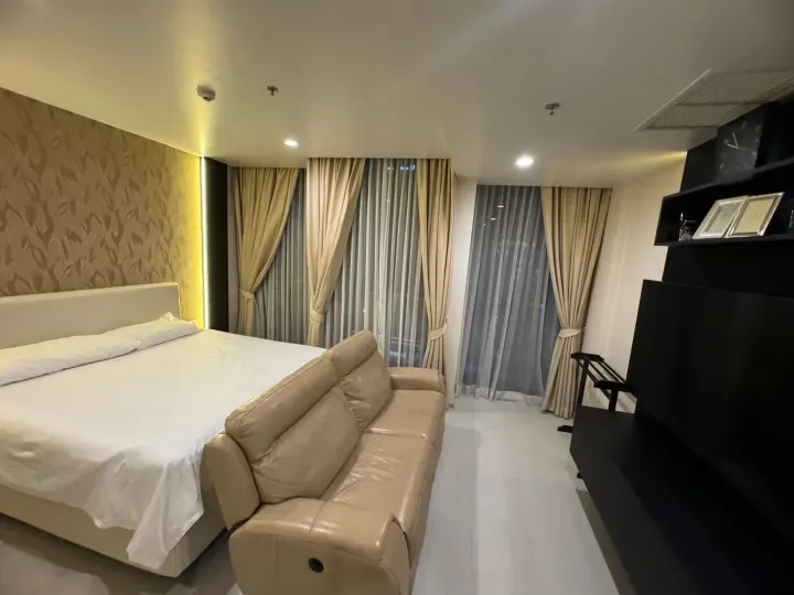 Property photos for Noble Ploenchit