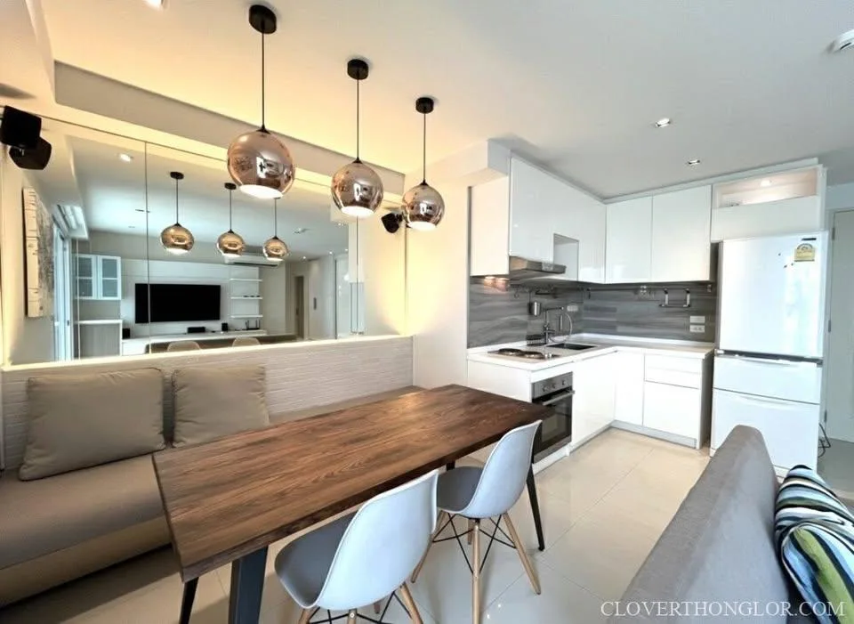 Property photos for The Clover Thonglor