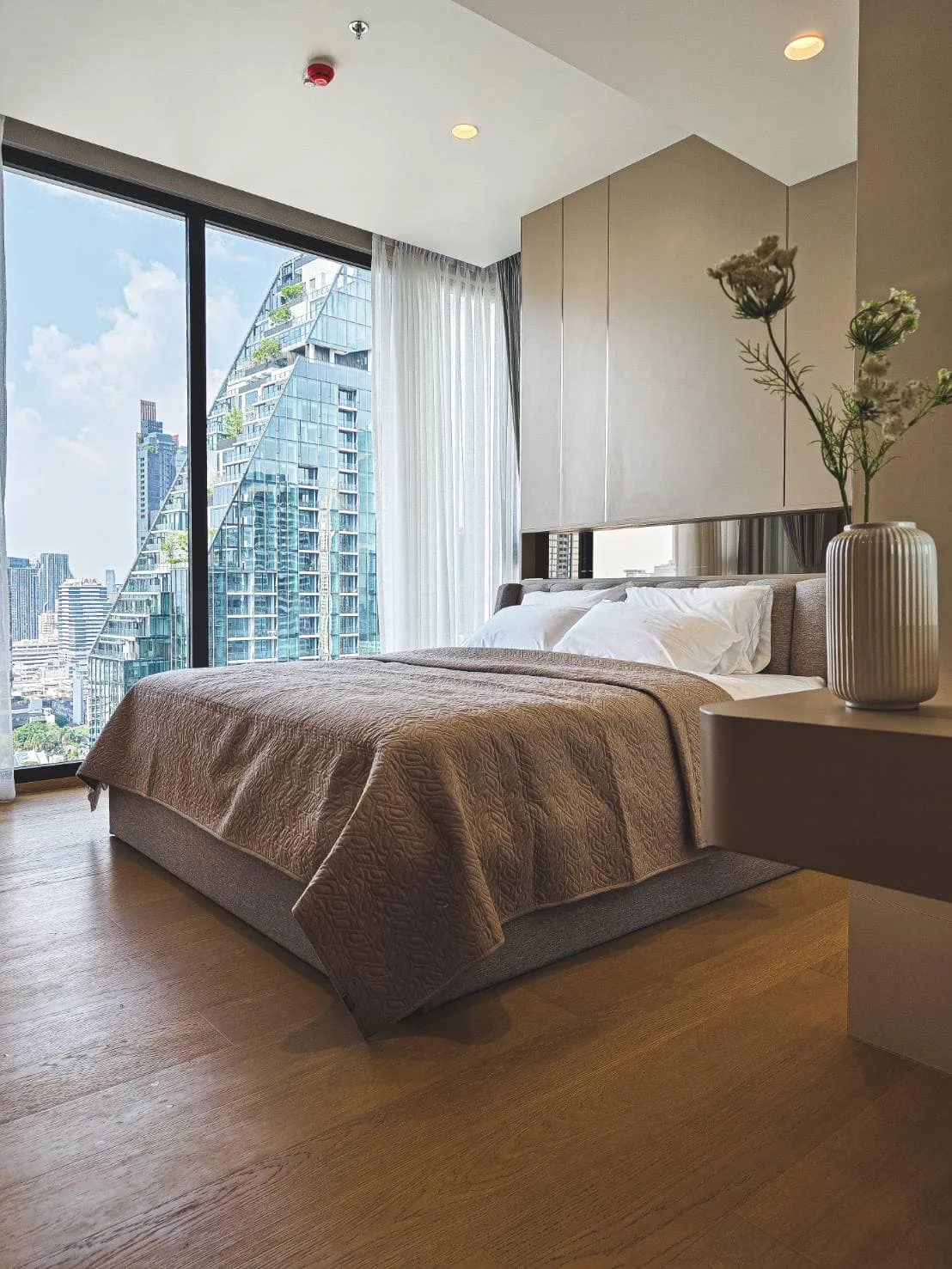 Property photos for Anil Sathorn 12