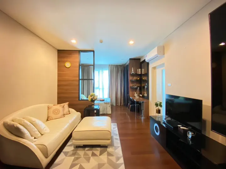 Property photos for Ivy Thonglor