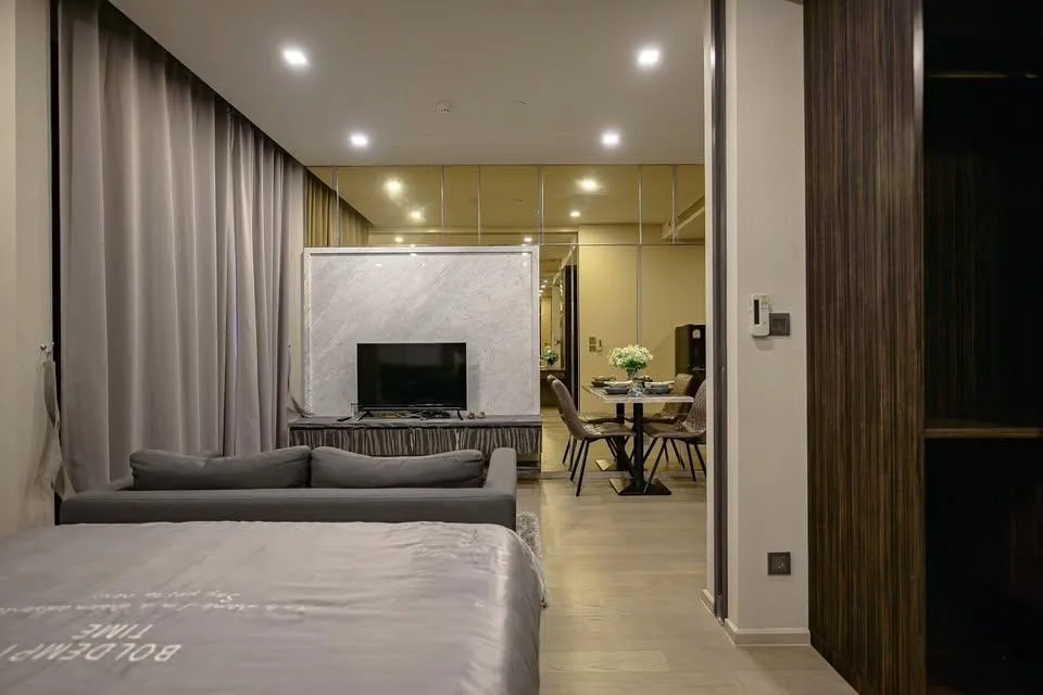 Property photos for Ashton Asoke