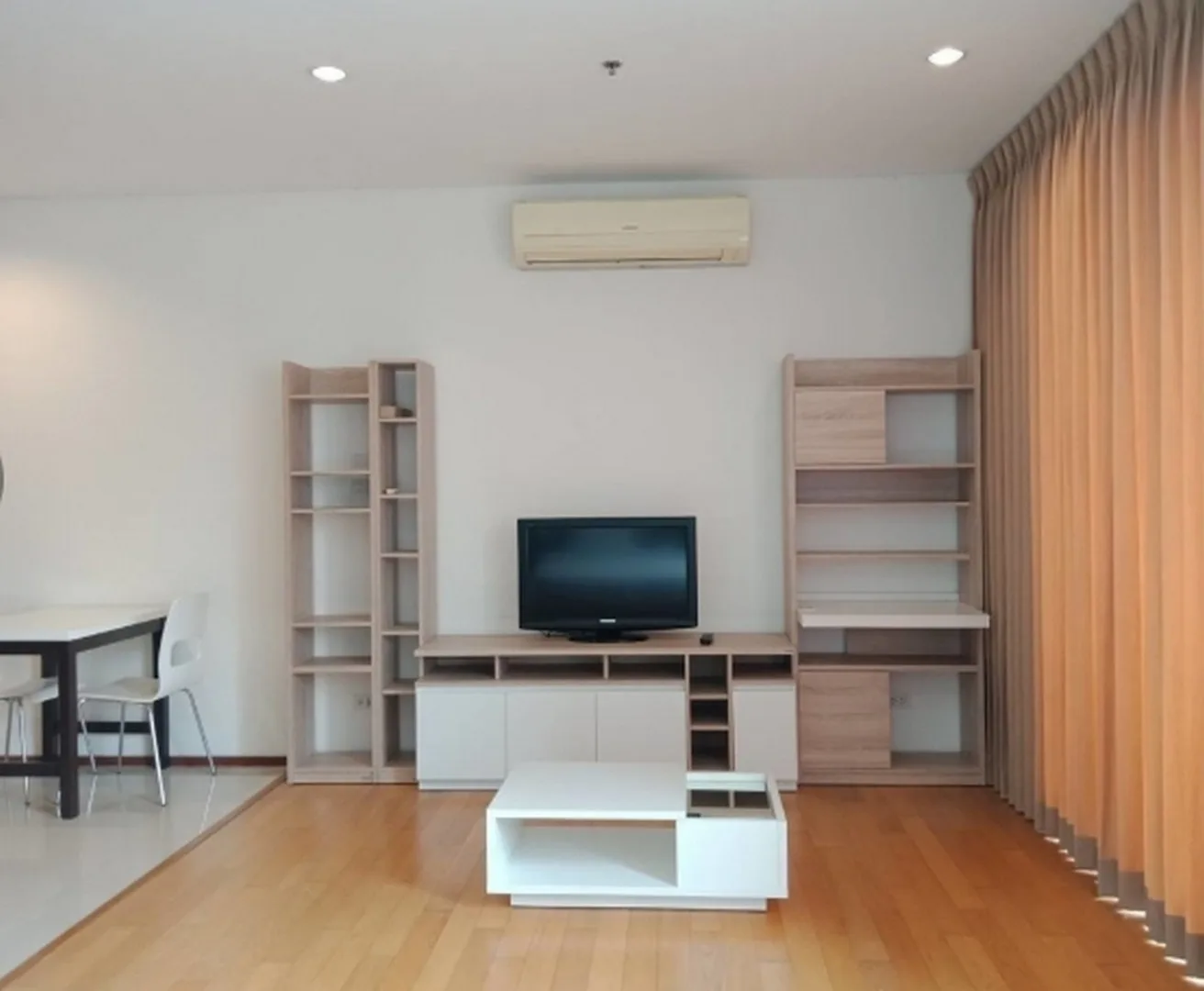 Property photos for Villa Sathorn